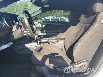 Zdjęcie 7 z 13 samochodu: 2018 FORD MUSTANG VIN:1FA6P8TH8J5158814 - miniatura