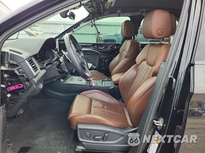 Zdjęcie 7 z 13 samochodu: 2020 AUDI Q5 E PREMIUM PLUS VIN:WA1E2AFY5L2044601 - miniatura