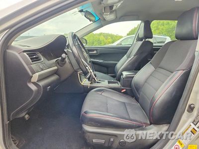 Zdjęcie 7 z 12 samochodu: 2016 TOYOTA CAMRY SE VIN:4T1BF1FKXGU127097 - miniatura