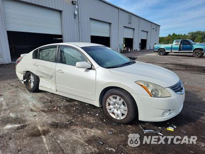 Czwarte zdjęcie samochodu z boku: 2012 NISSAN ALTIMA 2.5 VIN:1N4AL2AP7CN461664 - miniatura