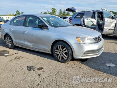 Czwarte zdjęcie samochodu z boku: 2015 VOLKSWAGEN JETTA BASE VIN:3VW2K7AJ5FM232986 - miniatura