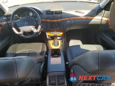 Zdjęcie 8 z 12 samochodu: 2006 MERCEDES-BENZ E 350 VIN:WDBUF56J86A975618 - miniatura