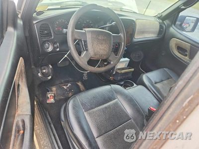 Zdjęcie 8 z 12 samochodu: 2005 FORD RANGER VIN:1FTYR10D35PA22977 - miniatura
