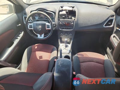 Zdjęcie 8 z 12 samochodu: 2013 DODGE AVENGER SXT VIN:1C3CDZCB3DN716178 - miniatura