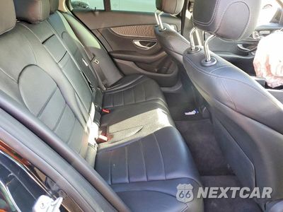 Zdjęcie 10 z 12 samochodu: 2015 MERCEDES-BENZ C 300 4MATIC VIN:55SWF4KB1FU065947 - miniatura