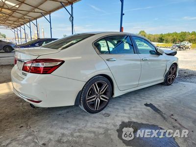 Trzecie zdjęcie samochodu z tyłu: 2017 HONDA ACCORD SPORT SPECIAL EDITION VIN:1HGCR2F1XHA144418 - miniatura