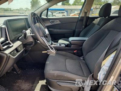Zdjęcie 7 z 12 samochodu: 2024 KIA SPORTAGE LX VIN:KNDPUCDF1R7217094 - miniatura