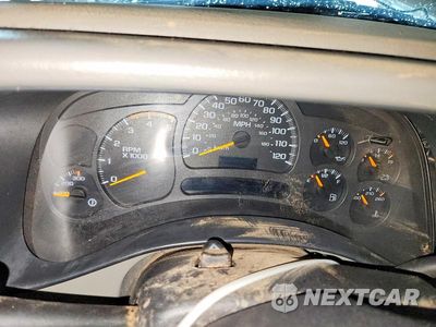 Zdjęcie 9 z 12 samochodu: 2003 CHEVROLET SILVERADO K2500 HEAVY DUTY VIN:1GCHK23153F185645 - miniatura