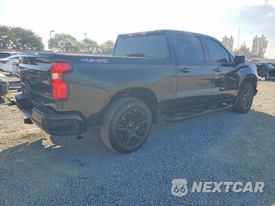 Trzecie zdjęcie samochodu z tyłu: 2026 CHEVROLET SILVERADO K1500 RST SELECT VIN:1GCPKWEK8TZ354905 - miniatura