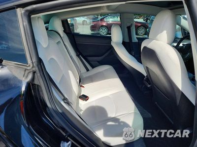 Zdjęcie 10 z 12 samochodu: 2022 TESLA MODEL 3 VIN:5YJ3E1EB3NF154466 - miniatura