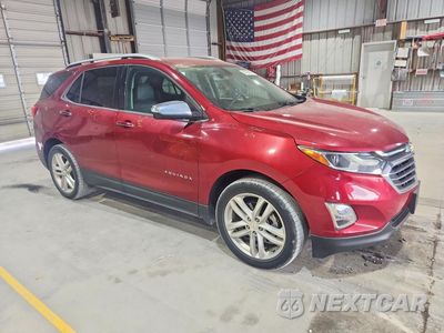 Czwarte zdjęcie samochodu z boku: 2019 CHEVROLET EQUINOX PREMIER VIN:2GNAXYEX4K6251920 - miniatura