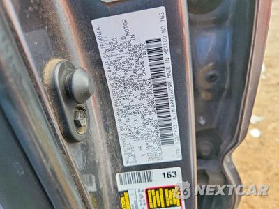 Zdjęcie 12 z 12 samochodu: 2011 TOYOTA TACOMA V6 VIN:3TMLU4EN2BM068023 - miniatura