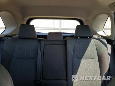 Zdjęcie 10 z 13 samochodu: 2023 TOYOTA RAV4 XLE VIN:2T3W1RFV1PW289801 - miniatura