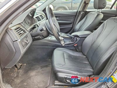 Zdjęcie 7 z 12 samochodu: 2013 BMW 328 XI VIN:WBA3B3C52DJ810145 - miniatura