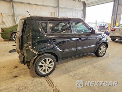 Trzecie zdjęcie samochodu z tyłu: 2012 KIA SOUL + VIN:KNDJT2A62C7738758 - miniatura