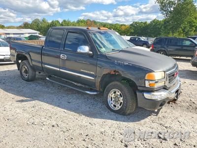 Czwarte zdjęcie samochodu z boku: 2004 GMC SIERRA K2500 HEAVY DUTY VIN:1GTHK29U94E280525 - miniatura