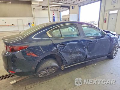 Trzecie zdjęcie samochodu z tyłu: 2024 MAZDA 3 PREFERRED VIN:3MZBPACM3RM415376 - miniatura