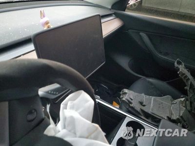 Zdjęcie 9 z 13 samochodu: 2022 TESLA MODEL Y VIN:7SAYGDEF6NF488806 - miniatura