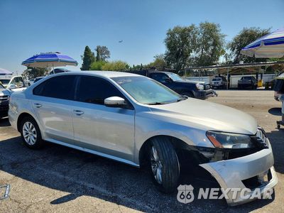 Czwarte zdjęcie samochodu z boku: 2014 VOLKSWAGEN PASSAT S VIN:1VWAT7A33EC027290 - miniatura