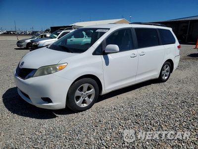 2013 TOYOTA SIENNA HYB LTD 5TDKK3DC3DS372833 - główne zdjęcie licytacji z USA - miniatura