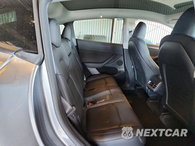 Zdjęcie 10 z 12 samochodu: 2024 TESLA MODEL Y VIN:7SAYGDEE1RF125195 - miniatura