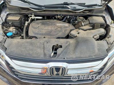 Zdjęcie 12 z 13 samochodu: 2019 HONDA ODYSSEY TOURING VIN:5FNRL6H80KB088581 - miniatura