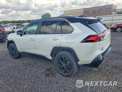 Drugie zdjęcie samochodu z przodu: 2025 TOYOTA RAV4 XSE VIN:4T3E6RFV7SU184380 - miniatura