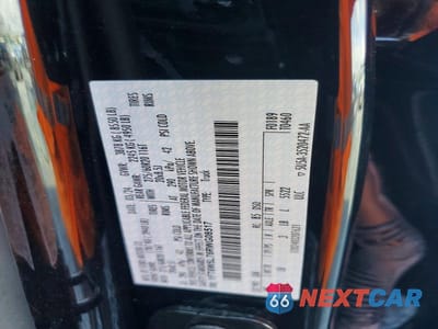 Zdjęcie 12 z 12 samochodu: 2024 FORD F150 LIGHTNING LARIAT VIN:1FT6W5L76RWG08517 - miniatura