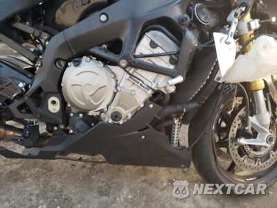 Zdjęcie 7 z 10 samochodu: 2016 BMW S 1000 RR VIN:WB10D2106GZ353960 - miniatura