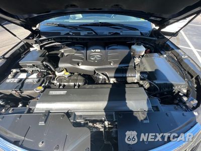 Zdjęcie 7 z 10 samochodu: 2017 INFINITI QX80 BASE VIN:JN8AZ2NC3H9431971 - miniatura