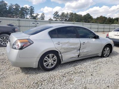 Trzecie zdjęcie samochodu z tyłu: 2010 NISSAN ALTIMA BASE VIN:1N4AL2AP1AN448065 - miniatura