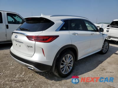 Trzecie zdjęcie samochodu z tyłu: 2023 INFINITI QX50 LUXE VIN:3PCAJ5BB3PF109478 - miniatura