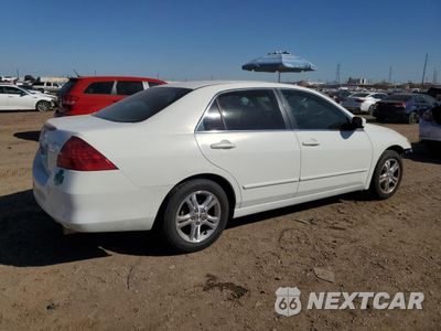 Trzecie zdjęcie samochodu z tyłu: 2006 HONDA ACCORD SE VIN:1HGCM56316A113962 - miniatura
