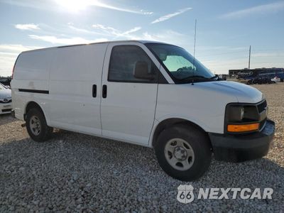 Czwarte zdjęcie samochodu z boku: 2008 CHEVROLET EXPRESS G1500 VIN:1GCFG15X581206633 - miniatura