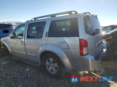 Drugie zdjęcie samochodu z przodu: 2005 NISS PATHFINDER LE VIN:5N1AR18W35C762670 - miniatura