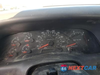 Zdjęcie 9 z 12 samochodu: 2000 FORD F350 SUPER DUTY SUPER DUTY VIN:1FTWX33F9YEB38688 - miniatura