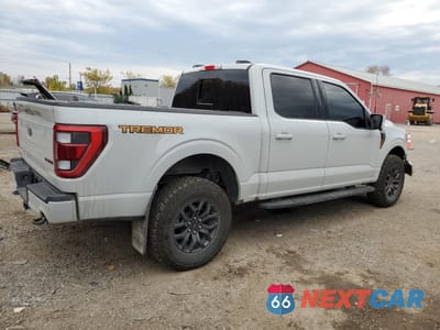 Trzecie zdjęcie samochodu z tyłu: 2023 FORD F150 SUPERCREW VIN:1FTEW1E82PFA98559 - miniatura