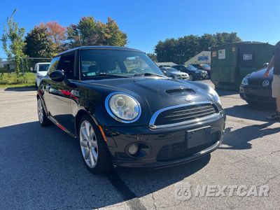 2010 MINI COOPER S WMWMF7C55ATZ73890 - główne zdjęcie licytacji z USA - miniatura