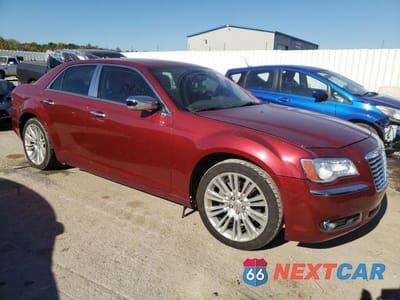 Czwarte zdjęcie samochodu z boku: 2011 CHRYSLER 300C VIN:2C3CA6CT7BH564640 - miniatura