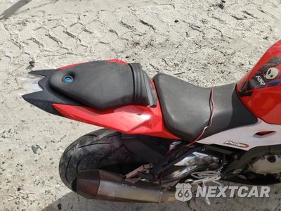 Zdjęcie 6 z 10 samochodu: 2016 BMW S1000RR VIN:WB10D2106GZ354137 - miniatura