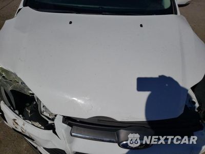 Zdjęcie 11 z 12 samochodu: 2013 FORD FOCUS SE VIN:1FADP3F24DL340009 - miniatura