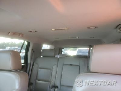 Zdjęcie 10 z 14 samochodu: 2016 GMC YUKON SLT VIN:1GKS1BKC1GR433197 - miniatura