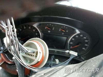 Zdjęcie 9 z 12 samochodu: 2020 CHEVROLET EQUINOX PREMIER VIN:2GNAXNEV5L6203065 - miniatura