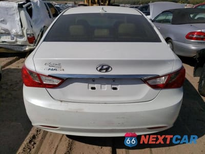 Zdjęcie 6 z 12 samochodu: 2011 HYUNDAI SONATA GLS VIN:5NPEB4AC0BH148204 - miniatura