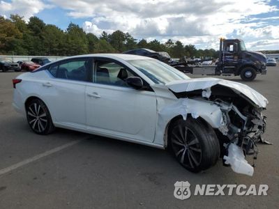 Czwarte zdjęcie samochodu z boku: 2019 NISSAN ALTIMA SR VIN:1N4BL4CV5KC162776 - miniatura