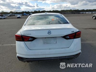 Zdjęcie 6 z 12 samochodu: 2019 NISSAN ALTIMA SR VIN:1N4BL4CV5KC162776 - miniatura