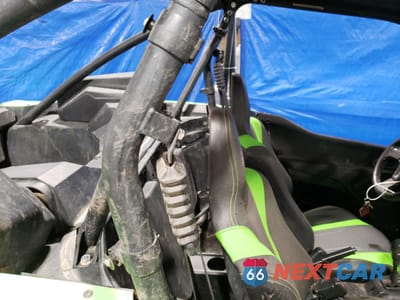 Zdjęcie 6 z 10 samochodu: 2020 KAWASAKI KRF 1000 A VIN:JKARFCA10LB504940 - miniatura