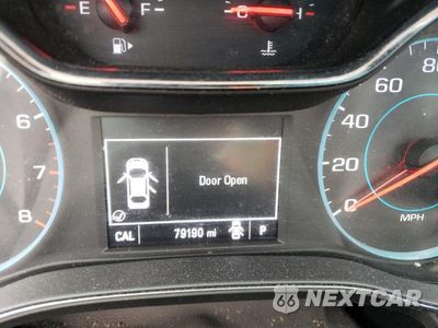Zdjęcie 9 z 12 samochodu: 2018 CHEVROLET CRUZE LS VIN:1G1BC5SMXJ7136943 - miniatura