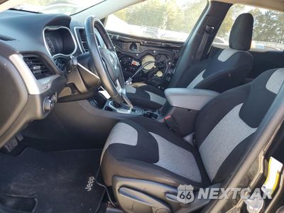 Zdjęcie 7 z 14 samochodu: 2014 JEEP CHEROKEE LATITUDE VIN:1C4PJLCS3EW246409 - miniatura