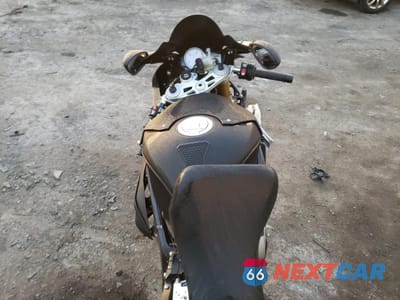 Piąte zdjęcie samochodu w środku: 2016 BMW S 1000 RR VIN:WB10D2106GZ353960 - miniatura
